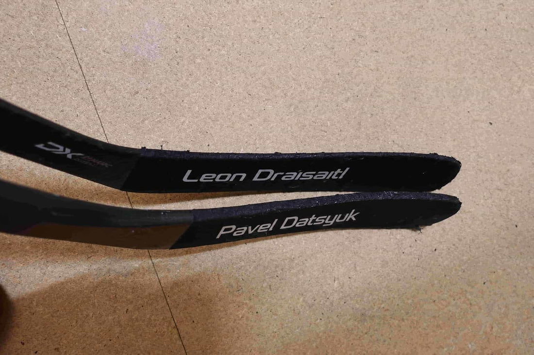 Comparison of Pavel Datsyuk and Leon Draisaitl hockey stick blade curves side by side