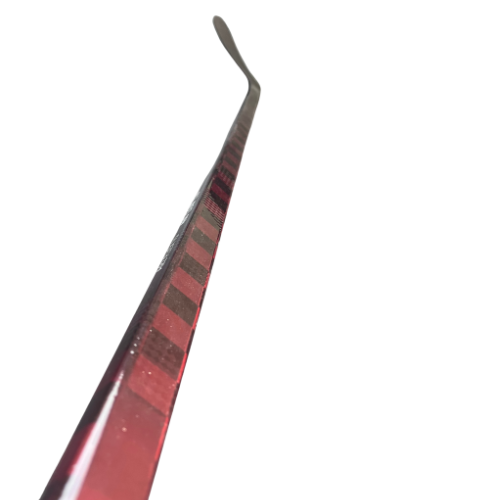 ABSHockey Eishockeystock in Rot – Komplettansicht auf weißem Hintergrund