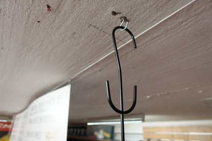 ABSHockey Equipment Hanger – der stabile Kleiderbügel für deine komplette Eishockeyausrüstung