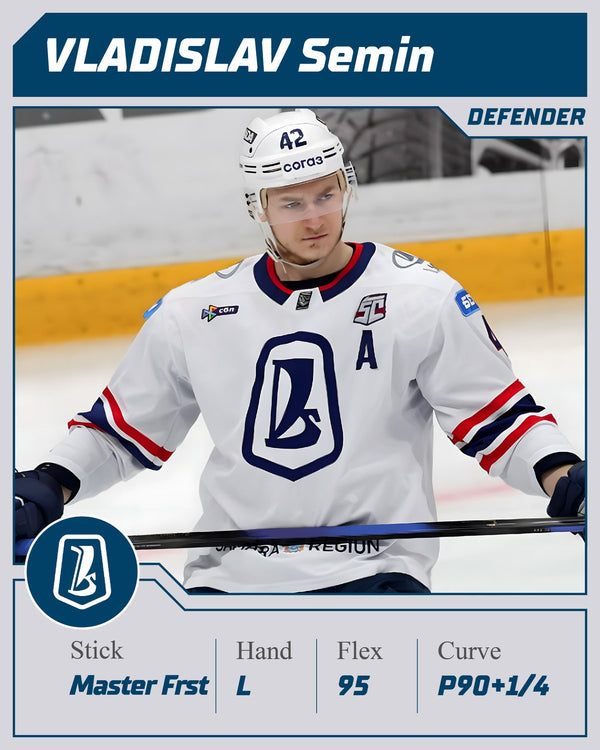 KHL-Spieler Vladislav Semin spielt den SOYUZ MASTER FRST