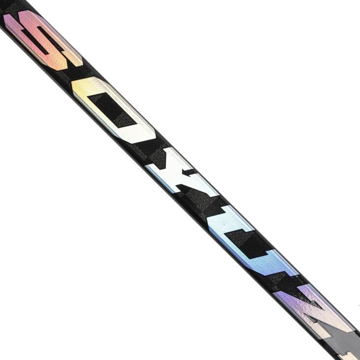 SOYUZ MASTER FRST Detail holografisches Finish – Mid Kick Carbon